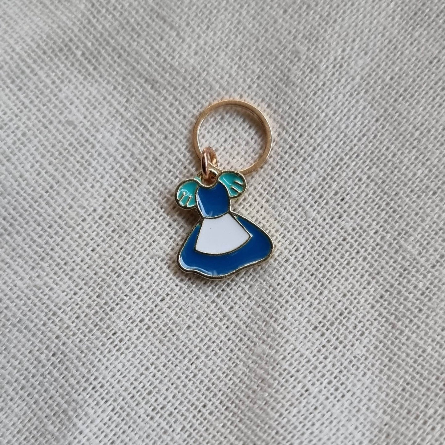 (VINTERNYHET) Askepott kjole - Maskemarkør