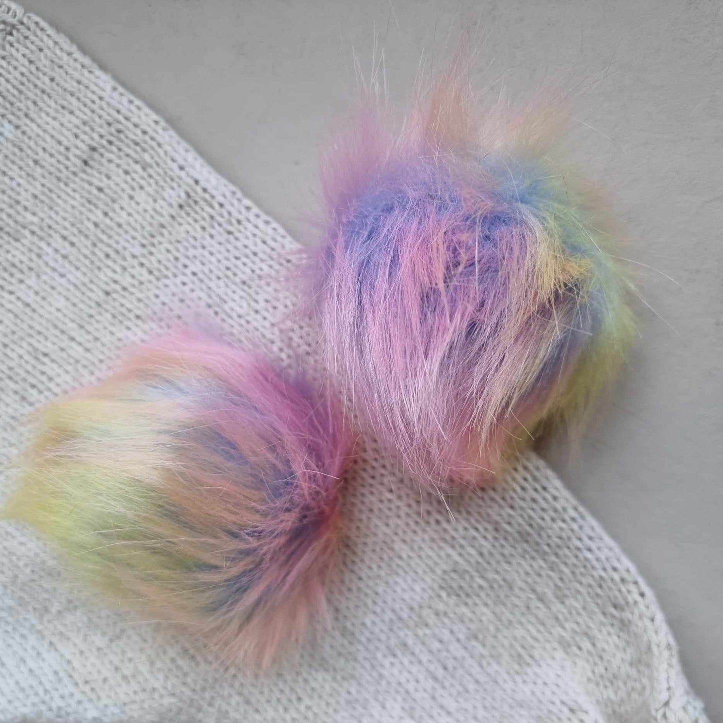 Fargerik luedusk - 10cm