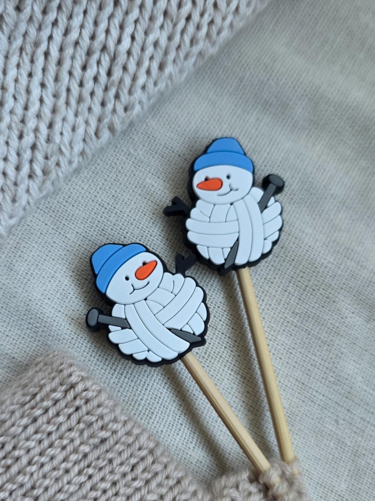 (VINTERNYHET) Garnnøste Snømann - Maskestoppere