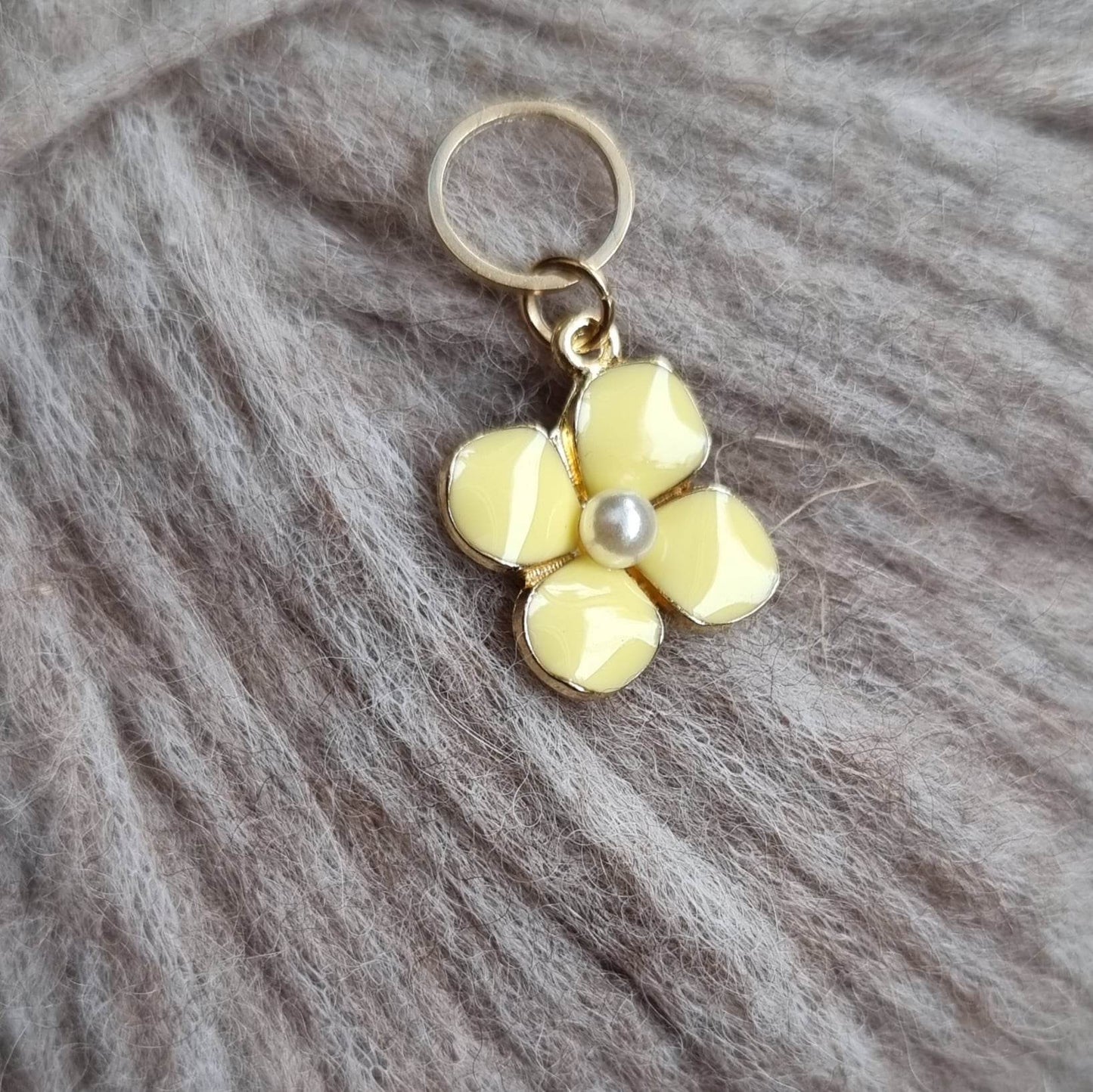 Blomst med perle - Maskemarkør