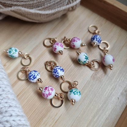 Blomsterkule i porselensstil - Maskemarkør