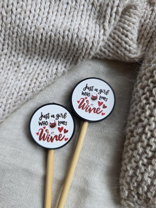 (NYHET) Just a girl who loves wine - Maskestoppere