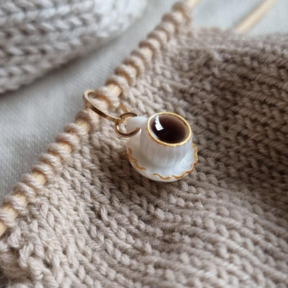 Kaffekopp med asjett - Maskemarkør