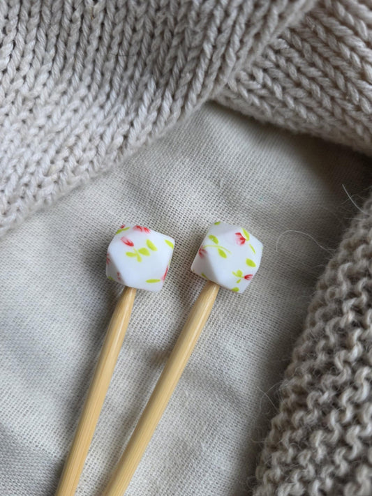 Maskestoppere med blomstertrykk