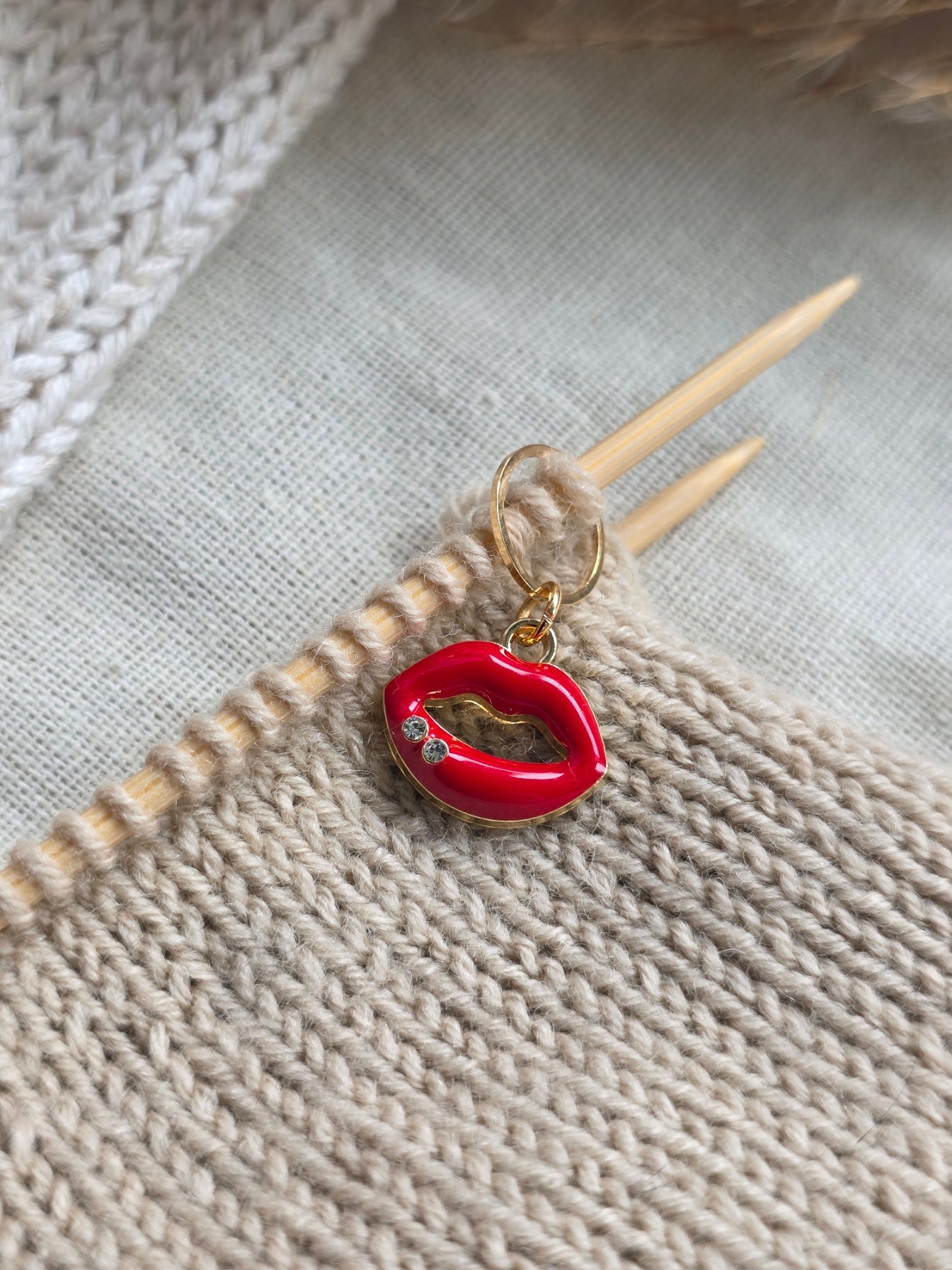 (NYHET) Red lips - Maskemarkør