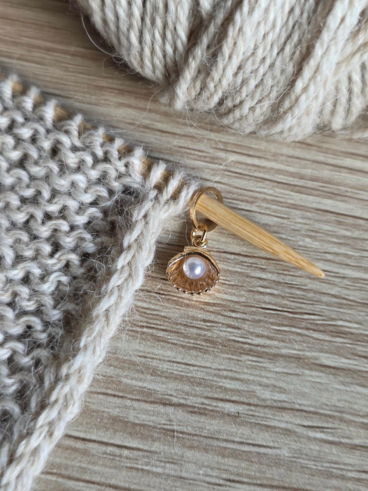 (VÅRNYHET) Skjell med perle - Maskemarkør