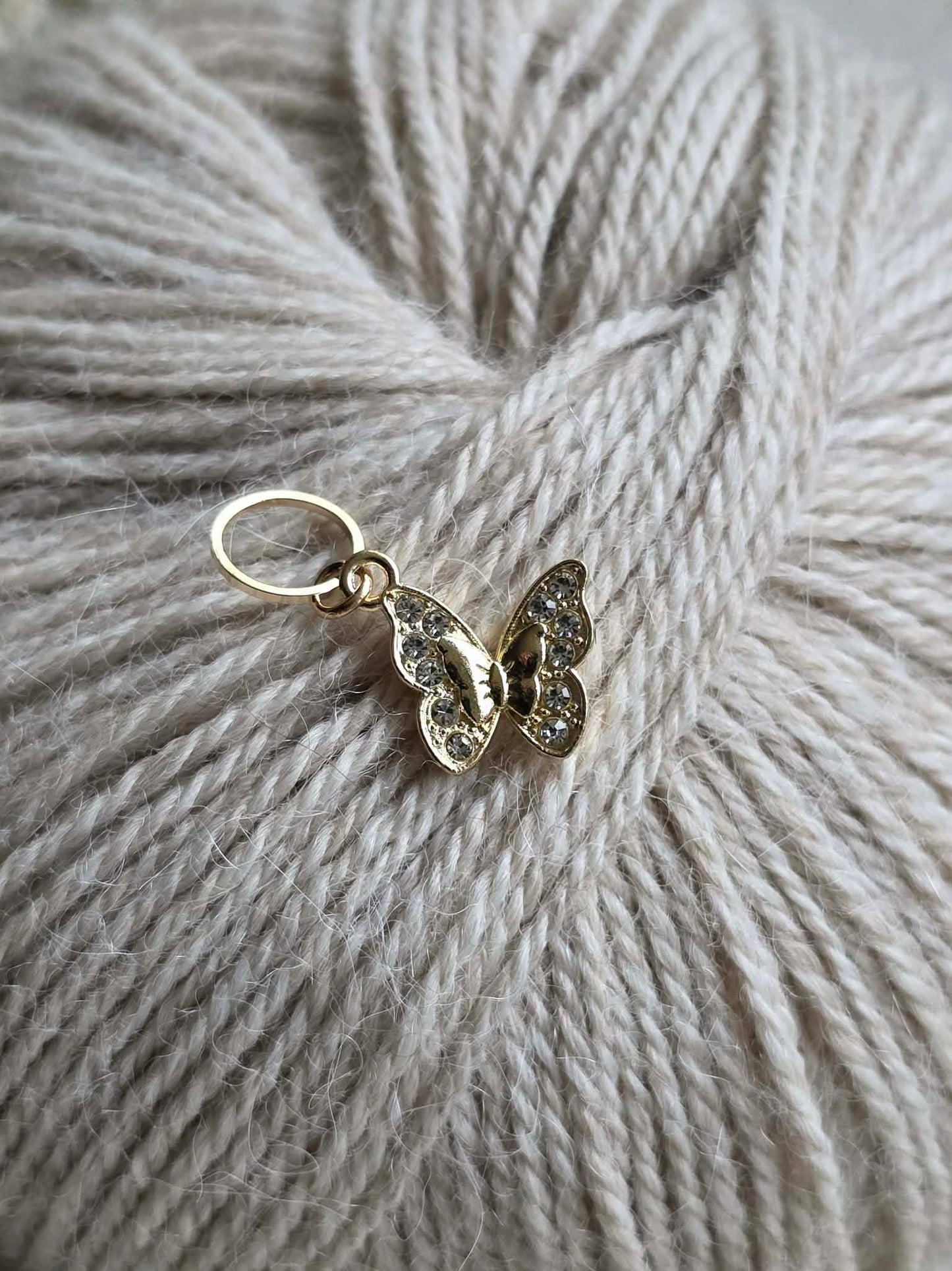 (VÅRNYHET) Sommerfugl med bling - Maskemarkør