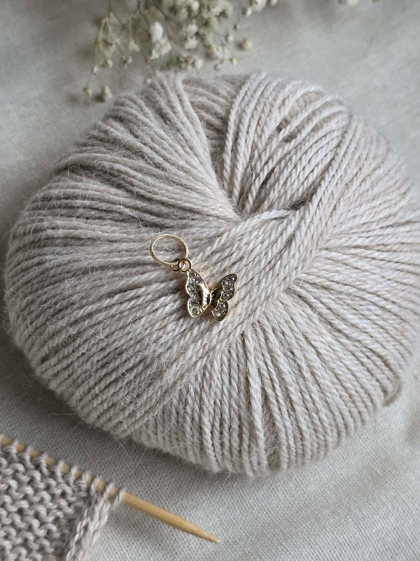 (VÅRNYHET) Sommerfugl med bling - Maskemarkør